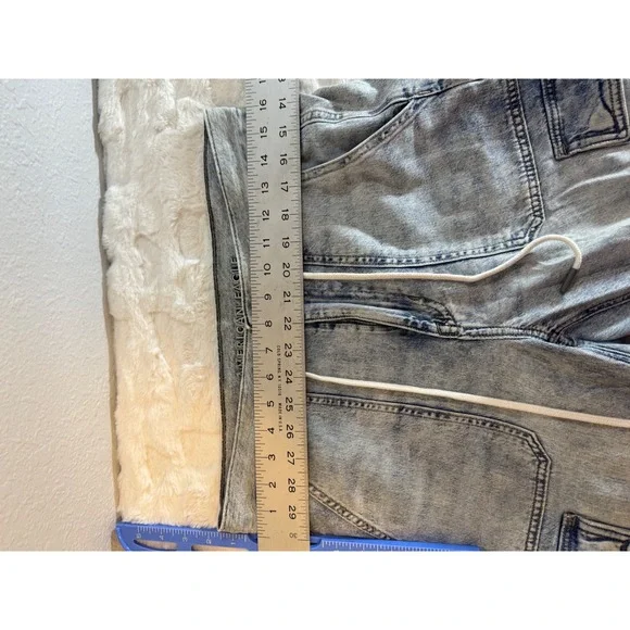 American Eagle Womens Acid Wash Cargo Jogger Jeans Light Blue Drawstring Denim - Picture 12 of 15